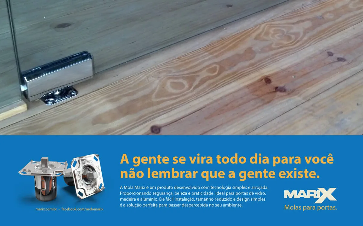 Cierrapuertas Marix instalado en una puerta